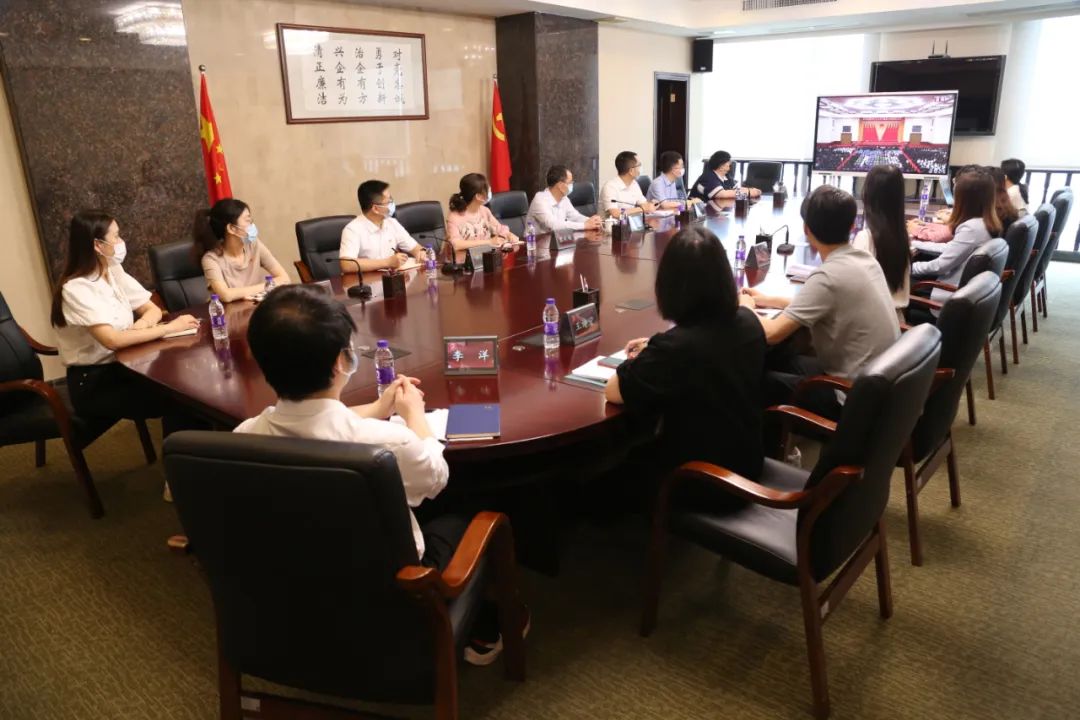 彩神IV争霸集团团委组织收看庆祝中国共产主义青年团成立100周年大会 彩神IV争霸集团团委组织收看庆祝中国共产主义青年团成立100周年大会
