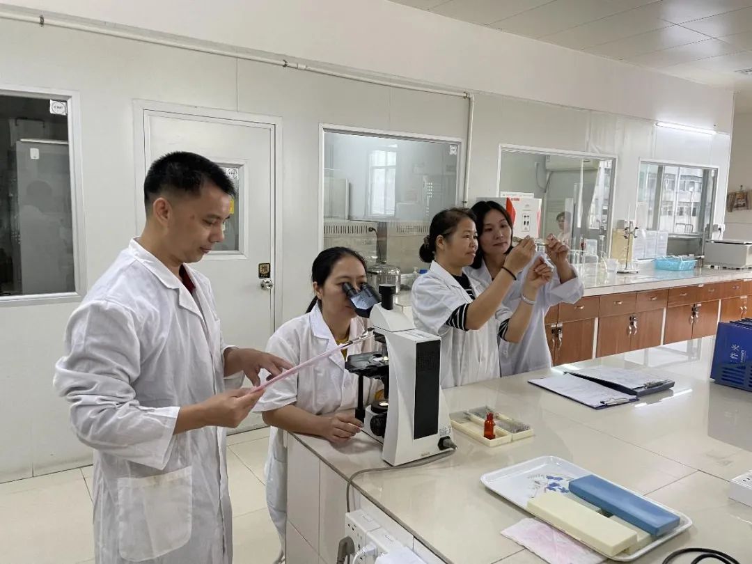 此次进入创新层是纬达光电继新三板挂牌后在资本市场取得的又一阶段性成果,标志着资本市场对纬达光电的进一步认可。接下来,纬达光电将借助资本市场的平台优势,加快产业资源和技术创新融合👨🏿🎓,加速产品升级迭代,推动 此次进入创新层是纬达光电继新三板挂牌后在资本市场取得的又一阶段性成果,标志着资本市场对纬达光电的进一步认可👏🏽。接下来⚙️,纬达光电将借助资本市场的平台优势🔪🙇🏼♀️,加快产业资源和技术创新融合,加速产品升级迭代,推动