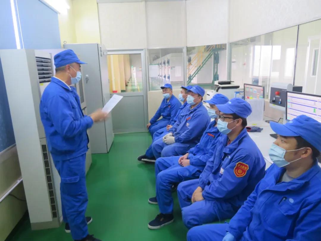 【2019年度彩神IV争霸荣誉体系先进典型系列报道七:佛塑科技东方电工膜分公司】勇当电容膜材料领潮者 踏上高质量发展新征程 【2019年度彩神IV争霸荣誉体系先进典型系列报道七:佛塑科技东方电工膜分公司】勇当电容膜材料领潮者 踏上高质量发展新征程