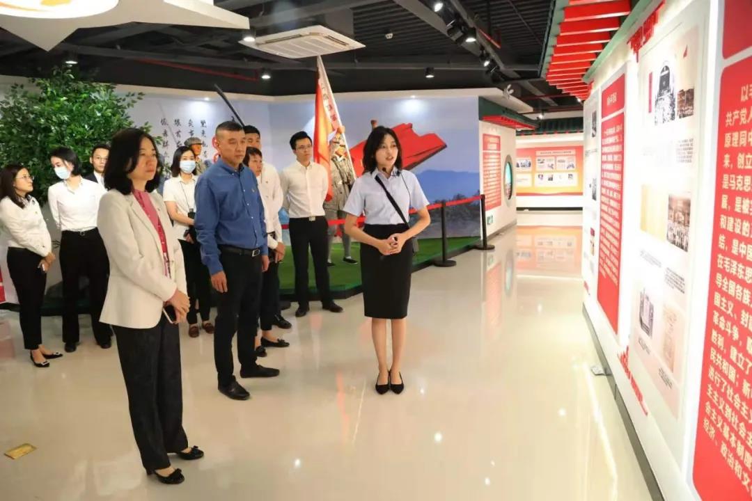 彩神IV争霸集团办公室党支部与保利国贸党支部开展共建活动 彩神IV争霸集团办公室党支部与保利国贸党支部开展共建活动