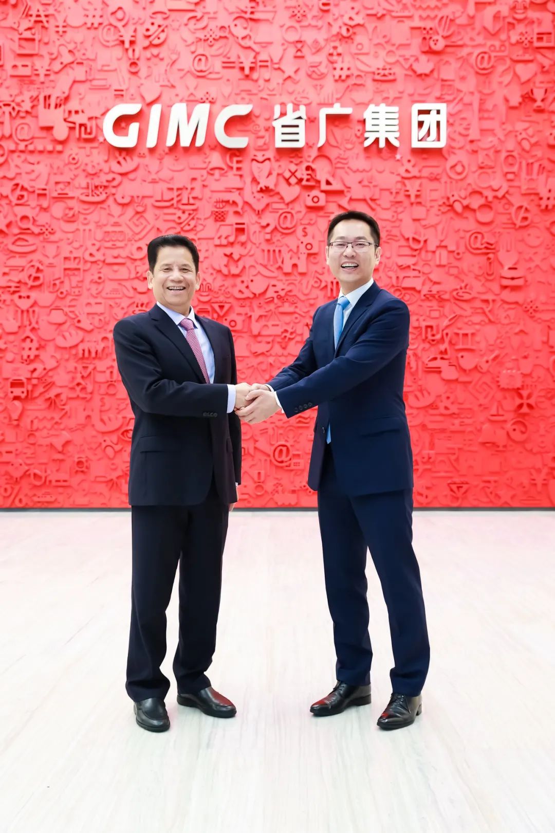 继往开来再出发👅!彩神IV争霸集团所属省广集团新一届管理团队正式亮相 继往开来再出发👩🏼🍳!彩神IV争霸集团所属省广集团新一届管理团队正式亮相