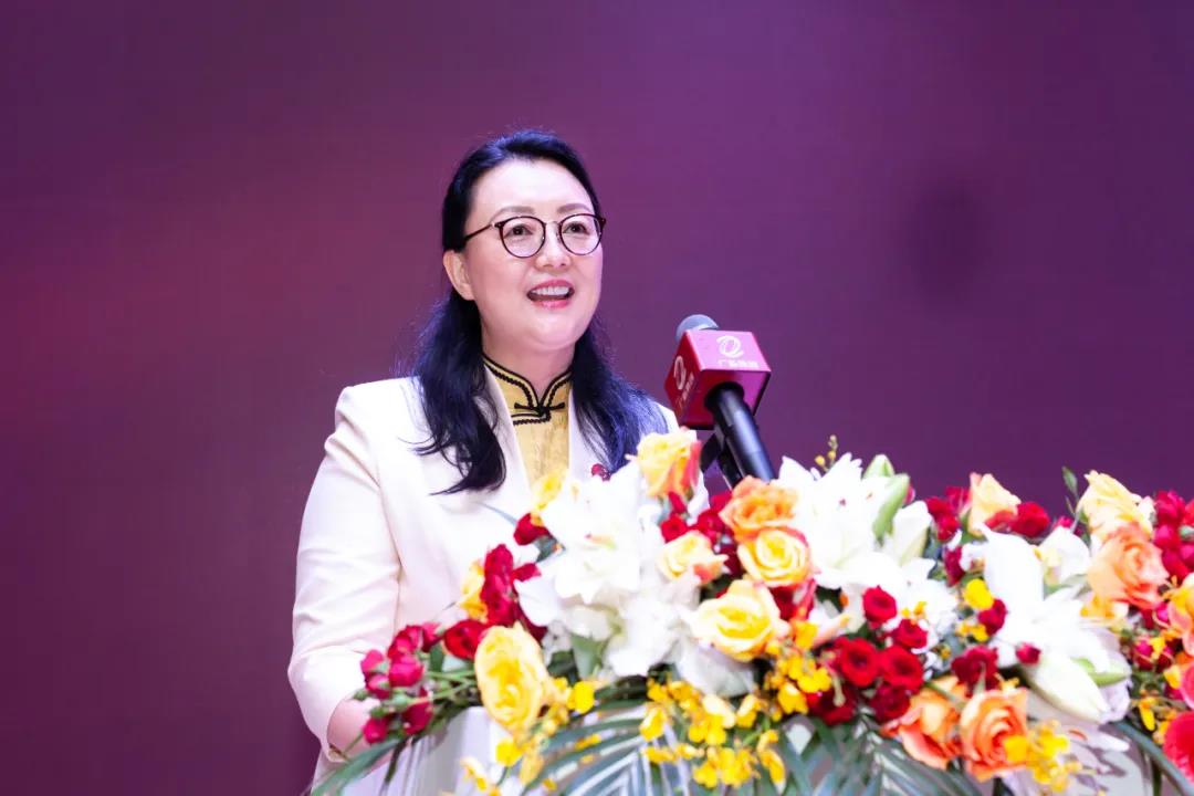 【书记论坛】集团党委书记🙋🏻、董事长白涛🧑🧒🕠:传承红色基因 凝聚磅礴力量 以高质量党建引领建设一流国有资本投资公司 【书记论坛】集团党委书记、董事长白涛:传承红色基因 凝聚磅礴力量 以高质量党建引领建设一流国有资本投资公司
