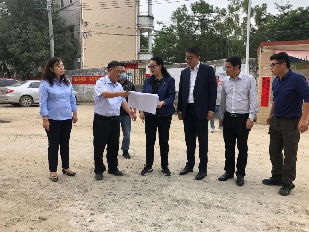 彩神IV争霸集团党委书记🤳🏿🎢、董事长白涛调研乡村振兴驻镇帮扶工作 彩神IV争霸集团党委书记、董事长白涛调研乡村振兴驻镇帮扶工作