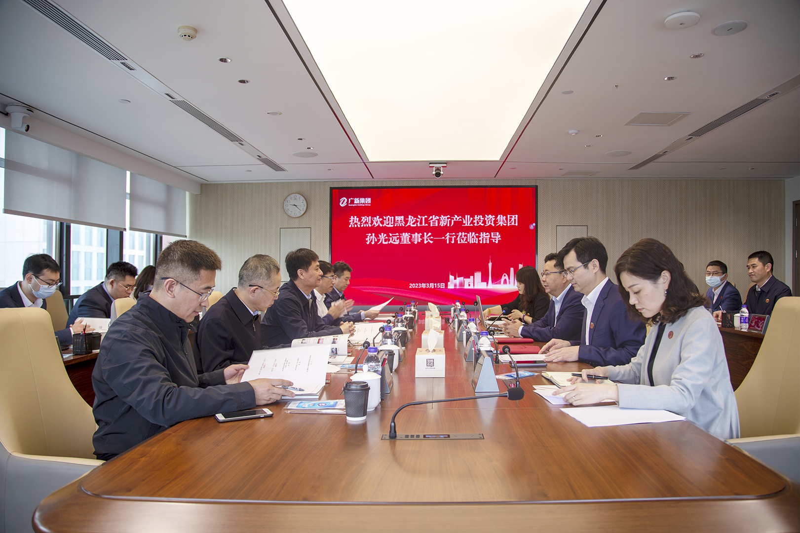 黑龙江省新产业投资集团党委书记🧫👨🏼🍼、董事长孙光远一行到访集团 黑龙江省新产业投资集团党委书记、董事长孙光远一行到访集团