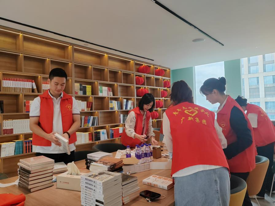 弘扬伟大建党精神 凝聚力量创建一流 | 彩神IV争霸集团开展迎“七一”系列活动  弘扬伟大建党精神 凝聚力量创建一流 | 彩神IV争霸集团开展迎“七一”系列活动