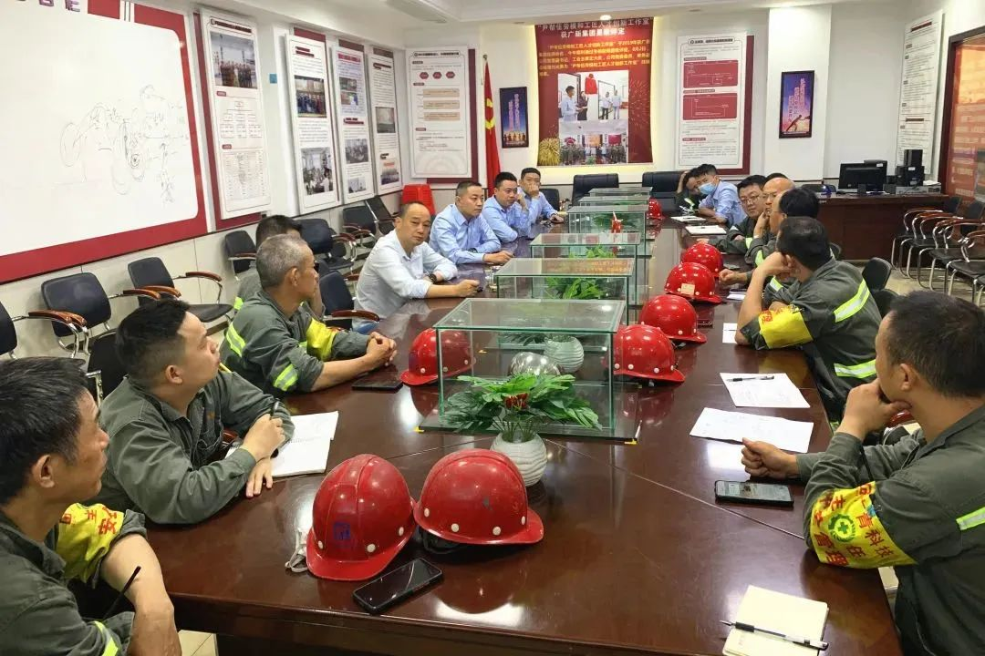 【喜讯】超24000米🕤!广青科技炼钢厂板坯连铸创下长连浇新纪录 【喜讯】超24000米!广青科技炼钢厂板坯连铸创下长连浇新纪录